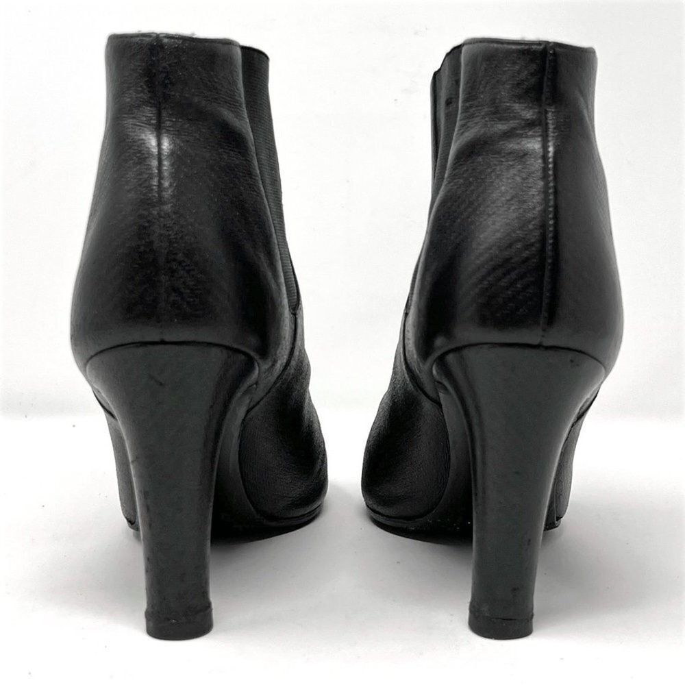 Chanel Black Leather Ankle Boots CC Logo Cap‎ Toe Heels 37.5 - Picture 5 of 11